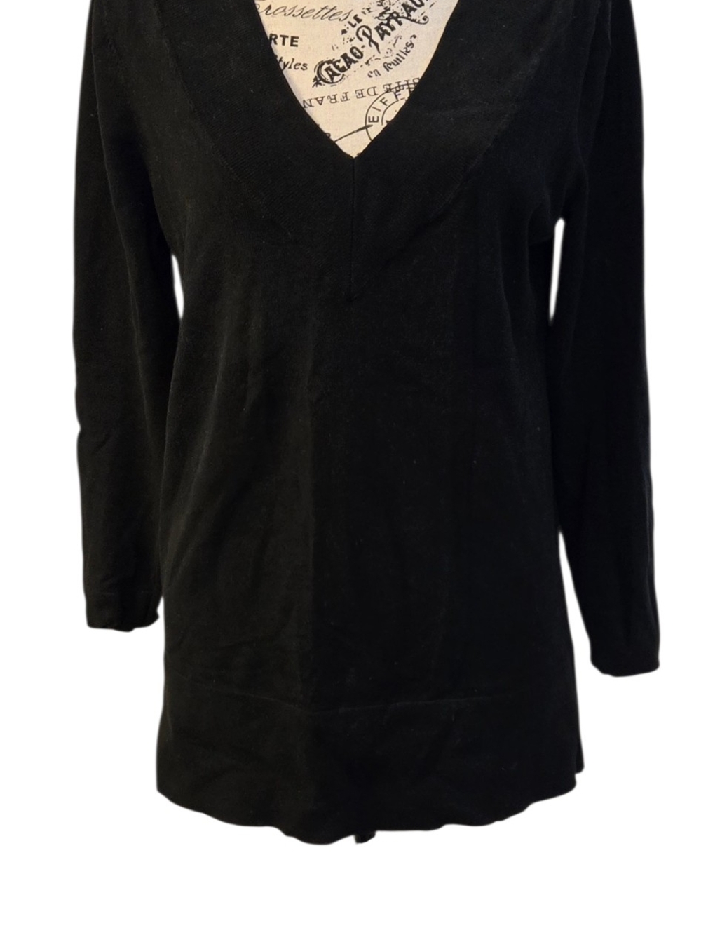 Caslon Black V-Neck Long Sleeve Sweater